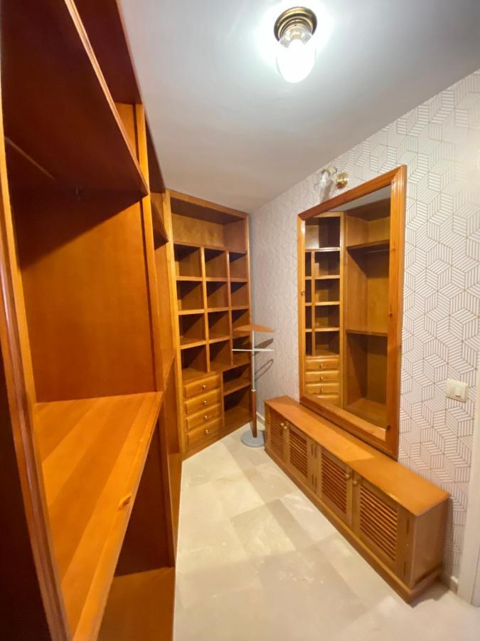 Elegante Casa Con Piscina En Centro Histórico Sevilla