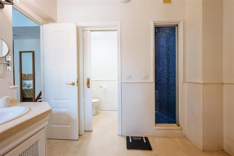 Elegante Casa Con Piscina En Centro Histórico Sevilla