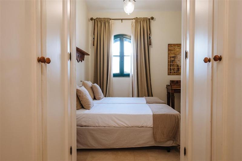 Elegante Casa Con Piscina En Centro Histórico